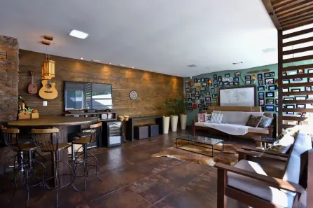 Casa com 2 Quartos à venda, 174m² no Santa Maria Goretti, Porto Alegre