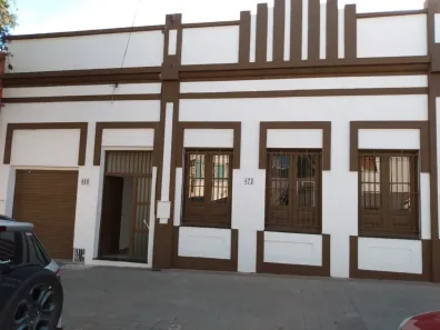 Casa com 3 Quartos para alugar, 120m² no Centro, Bagé
