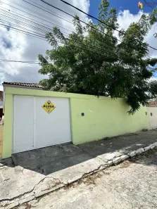 Casa com 3 Quartos para alugar, 130m² no Indianópolis, Caruaru