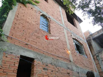 Casa com 3 Quartos à venda, 400m² no Sagrada Família, Belo Horizonte