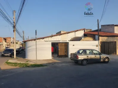 Casa com 3 Quartos à venda, 190m² no Serrinha, Fortaleza