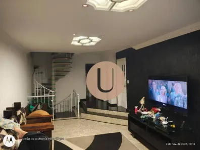 Sobrado com 4 Quartos à venda, 500m² no Jardim Textil, São Paulo
