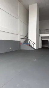 Galpão/Depósito/Armazém para alugar, 300m² no Jardim Peri Peri, São Paulo