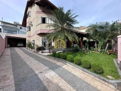 Casa com 4 Quartos à venda, 345m² no João Paulo, Florianópolis