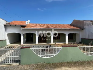 Casa com 3 Quartos à venda, 135m² no Corticeira, Guaramirim