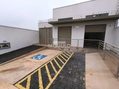 Ponto Comercial para alugar, 43m² no Aclimação, Uberlândia