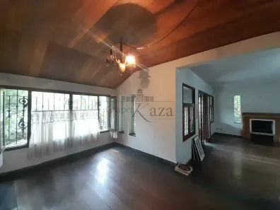 Casa com 3 Quartos à venda, 300m² no Jardim Morumbi, São Paulo