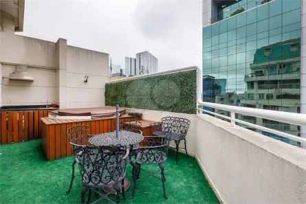 Apartamento com 2 Quartos para venda ou aluguel, 138m² no Vila Olímpia, São Paulo
