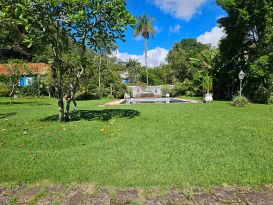 Casa com 4 Quartos à venda, 800m² no Castelanea, Petrópolis
