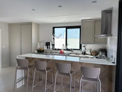 Casa com 4 Quartos à venda, 365m² no Jacuhy, Serra