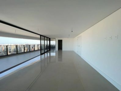Apartamento com 4 Quartos à venda, 311m² no Meireles, Fortaleza