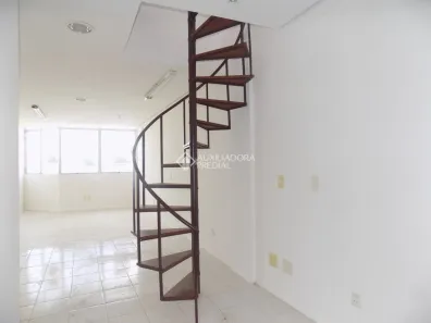Sala Comercial à venda, 85m² no Moinhos de Vento, Porto Alegre