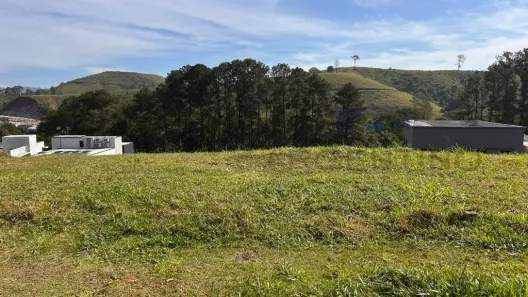 Lote/Terreno à venda, 300m² no Jardim São Pedro, Mogi das Cruzes