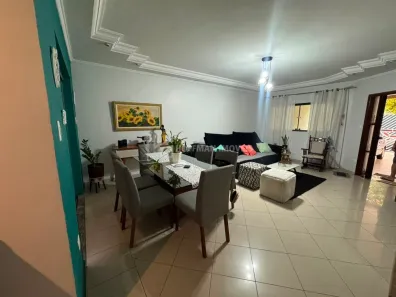 Sobrado com 3 Quartos à venda, 195m² no Cerâmica, São Caetano do Sul