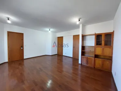 Apartamento com 3 Quartos para alugar, 100m² no Centro, São Carlos