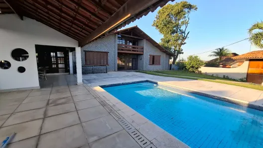 Casa de Condomínio com 3 Quartos à venda, 400m² no Badu, Niterói