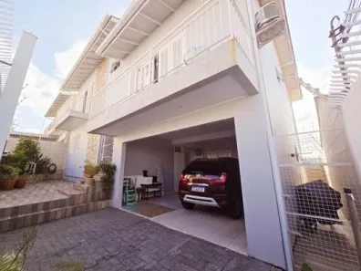 Casa com 5 Quartos à venda, 250m² no Capoeiras, Florianópolis