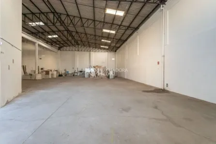 Galpão/Depósito/Armazém para alugar, 448m² no Floresta, Porto Alegre