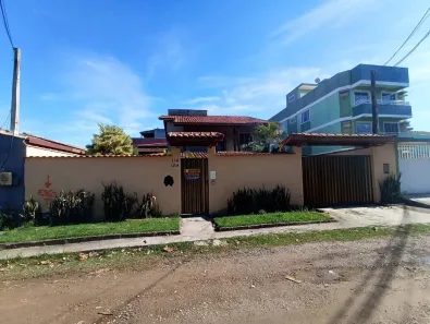 Casa com 5 Quartos à venda, 247m² no Terra Firme, Rio das Ostras