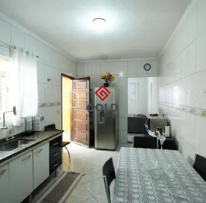 Sobrado com 2 Quartos à venda, 104m² no Parque Novo Oratório, Santo André