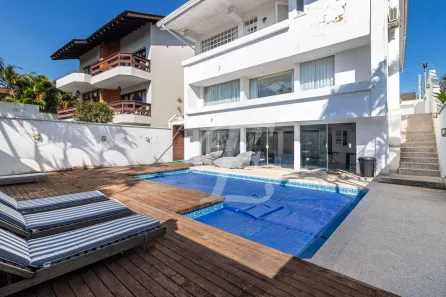 Casa de Condomínio com 4 Quartos para alugar, 348m² no Alphaville, Santana de Parnaíba