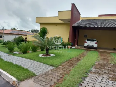 Casa de Condomínio com 4 Quartos à venda, 274m² no Jardim Planalto, Anápolis