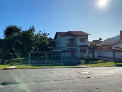 Casa com 3 Quartos à venda, 170m² no Igara, Canoas