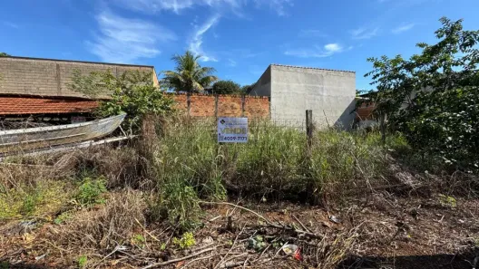 Lote/Terreno à venda, 150m² no , Guatapará