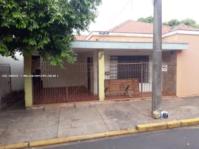 Casa com 2 Quartos à venda, 264m² no Centro, Presidente Prudente