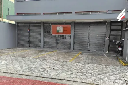 Ponto Comercial para alugar, 374m² no Independência, Taubaté