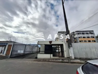 Apartamento com 2 Quartos para alugar, 58m² no Antares, Maceió