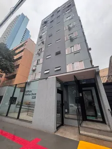 Apartamento com 3 Quartos para alugar, 140m² no Zona 07, Maringá
