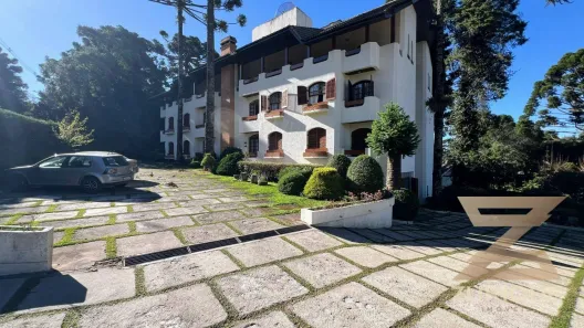 Apartamento com 3 Quartos à venda, 102m² no Jd Belvedere, Campos do Jordão