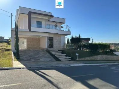 Casa com 5 Quartos à venda, 394m² no Condomínio do Lago 1ª Etapa, Goiânia