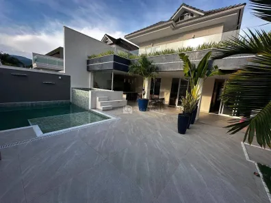 Casa de Condomínio com 4 Quartos à venda, 230m² no Recreio dos Bandeirantes, Rio de Janeiro