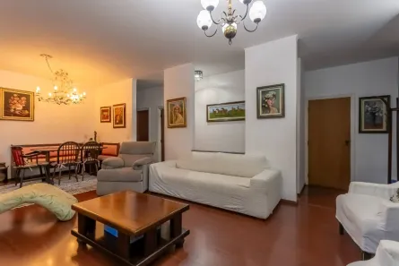 Casa com 3 Quartos à venda, 194m² no Vila Cordeiro, São Paulo