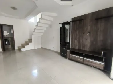 Casa de Condomínio com 2 Quartos para alugar, 85m² no Chácara Canta Galo, Cotia