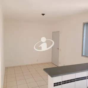 Apartamento com 2 Quartos para alugar, 50m² no Shopping Park, Uberlândia