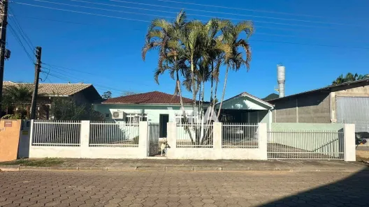 Casa com 3 Quartos à venda, 210m² no Centro, Ascurra