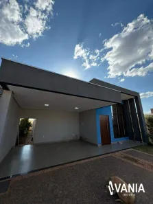 Casa com 3 Quartos à venda, 158m² no Plano Diretor Sul, Palmas
