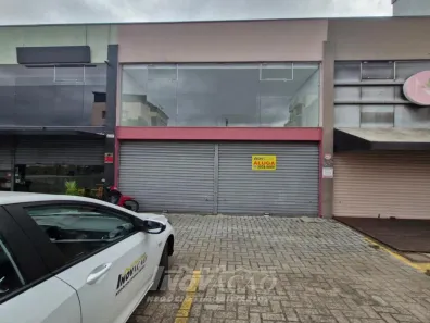 Sala Comercial para alugar, 82m² no Centro, Caxias do Sul