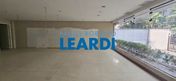 Ponto Comercial para alugar, 310m² no Itaim Bibi, São Paulo