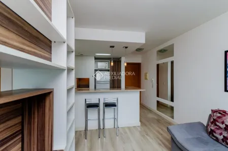 Apartamento com 1 Quarto para alugar, 57m² no Três Figueiras, Porto Alegre
