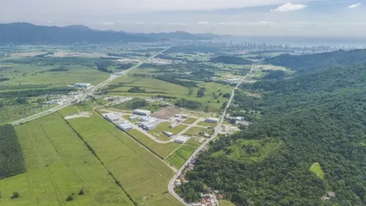 Lote/Terreno à venda, 1385m² no Alto Pereque, Porto Belo