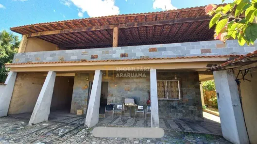 Casa com 5 Quartos à venda, 316m² no Rio do Limão, Araruama