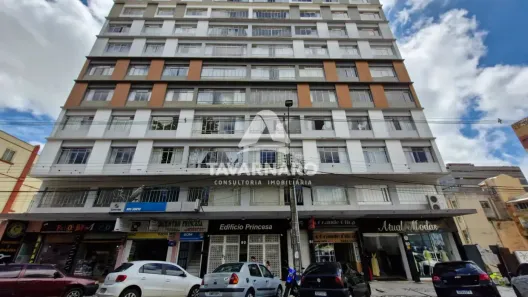 Apartamento com 3 Quartos para alugar, 149m² no Centro, Ponta Grossa