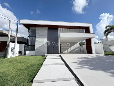 Casa com 3 Quartos à venda, 450m² no Vila da Rainha, Campos dos Goytacazes