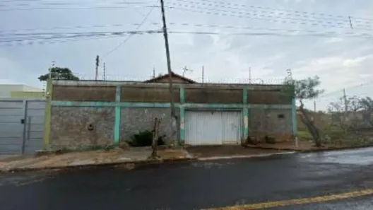 Casa com 2 Quartos à venda, 139m² no Loteamento Couto Magalhães, Araguaína