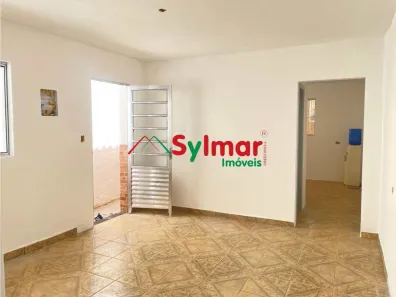 Casa com 2 Quartos à venda, 200m² no Cidade Soberana, Guarulhos