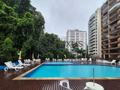 Apartamento com 2 Quartos à venda, 100m² no Pitangueiras, Guarujá